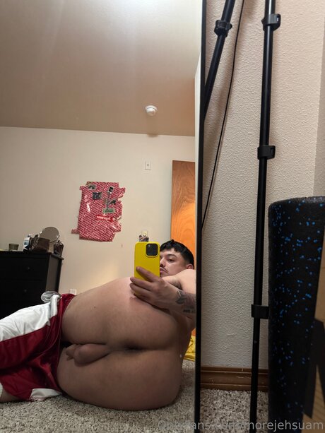 MOREJEHSUAMCO_ pornographic actress image