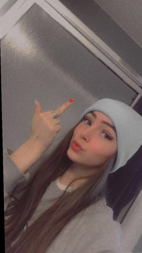 Montana shykes hot model pictures