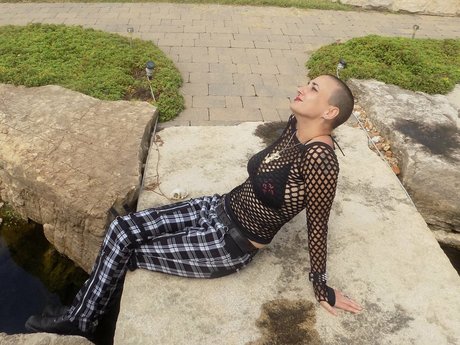 skinny milf onlyfans xxx galleries