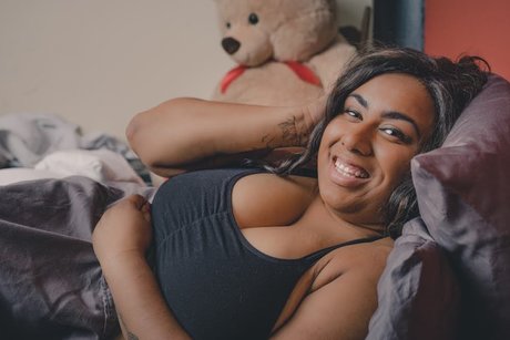 Caramel O star adult pic