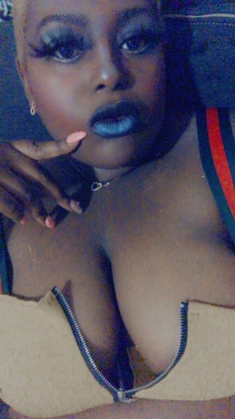 Goddess Autum hot actress photo