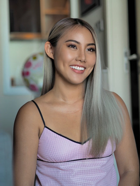 Ninny nude actress image