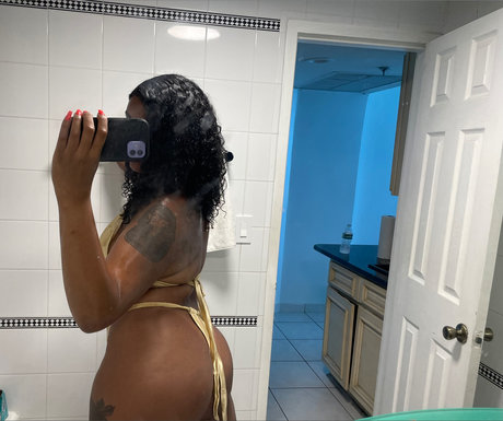 Wetty_ free pornstar photo