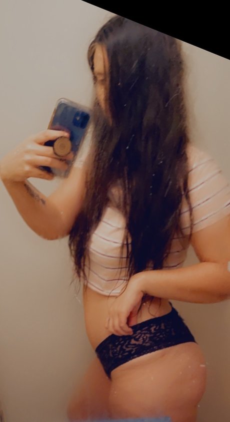 Kellis top model photo