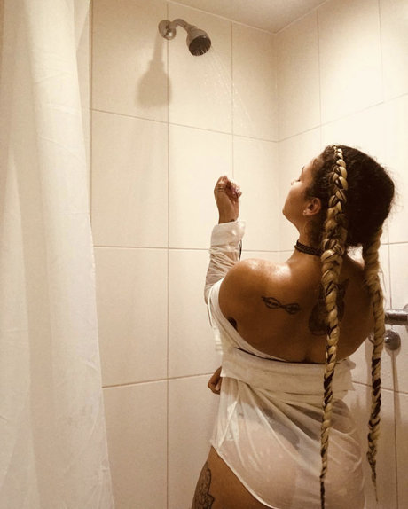 mexican milf onlyfans naked pic