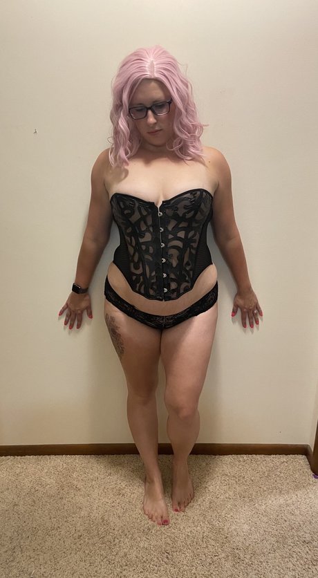 Nacho Buttercup beautiful actress pictures