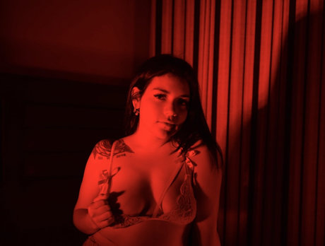 Mysticxxx4 best model image