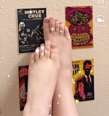 Ivy Snow top model img