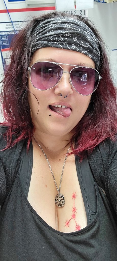 Luna Murphy sex actress photo