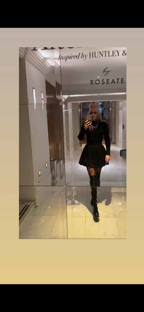 Elitezoya__ star nice gallery