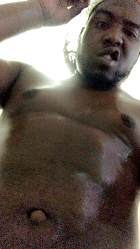 Mrshinebright erotic star image