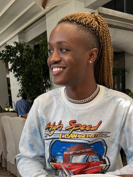 blonde wife onlyfans pretty picture