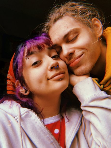 Lola and ty_ model sex gallery