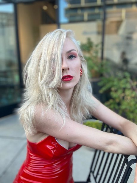 Let s have some fun_ exclusive model images