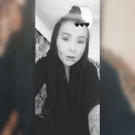 nennnii erotic star pic