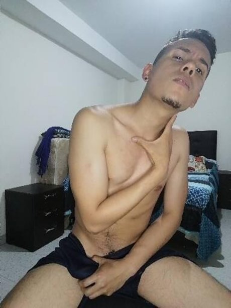 NaniRuiz23 naked star pictures