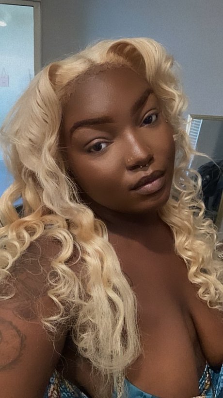 Nani mariee exclusive pornstar img