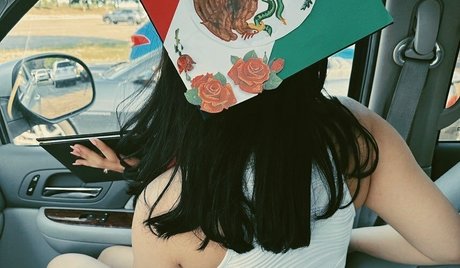 Amateur Latina Lazlye naked pornstar archive