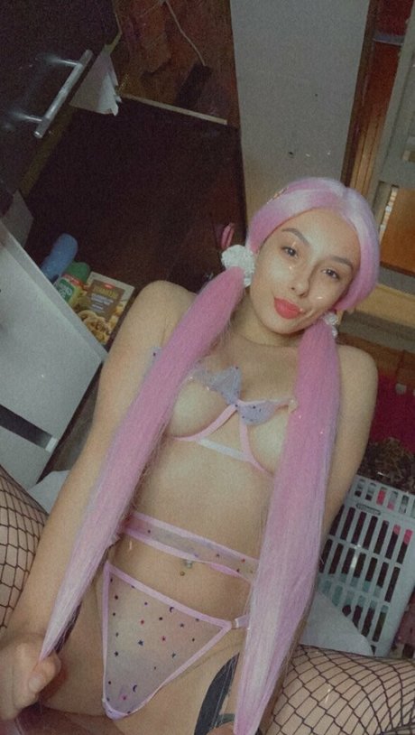 ratchetbrat sex model image