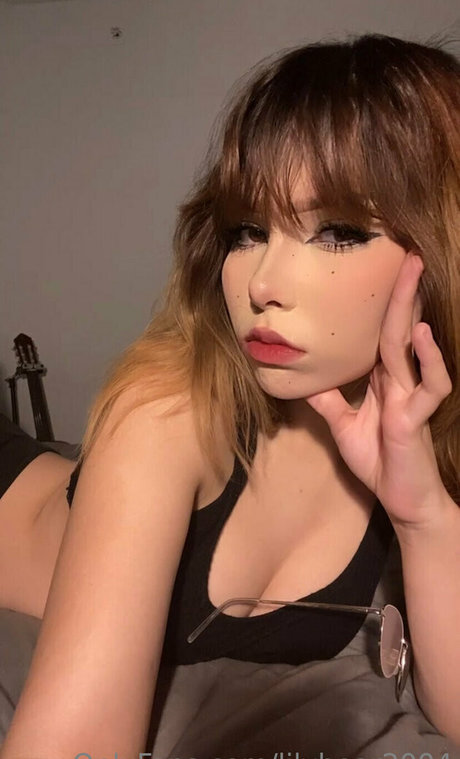 lilybear2004 hot pornstar img