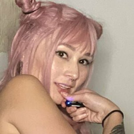 Momjeans x pornographic actress photo