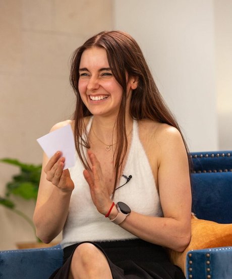 petite latina onlyfans hd images