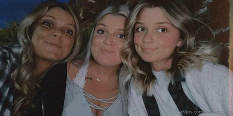 Daughter Mother pornstar high quality picture