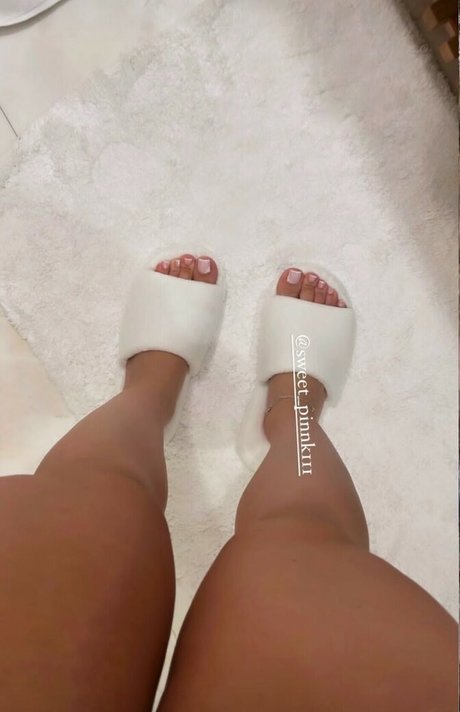 sweet pinnk1 model porn pictures