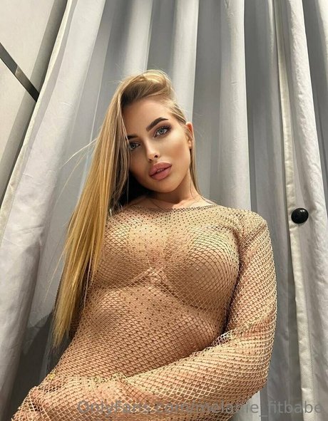 nude pregnant onlyfans adult pic