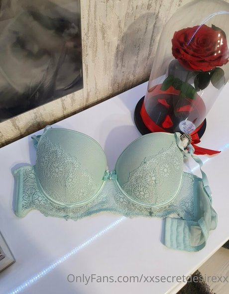 xxsecretdesirexx star hd photo