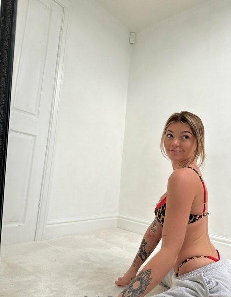 big areolas onlyfans sexy nudes img