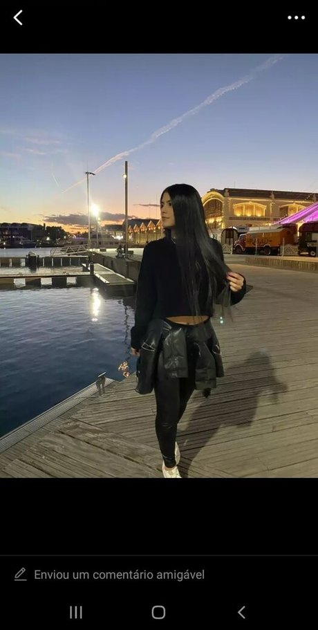 antobella nice actress picture