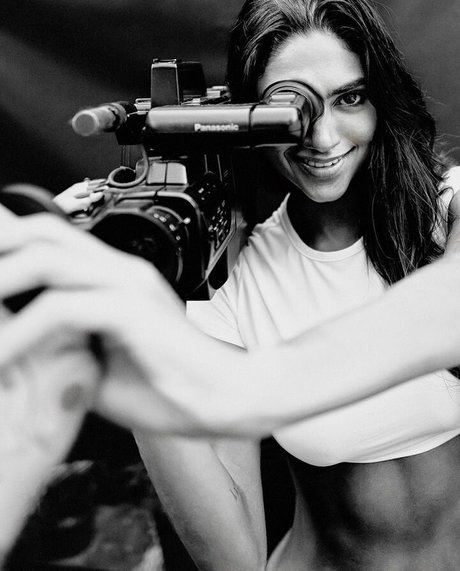 muscle girls onlyfans art naked photos