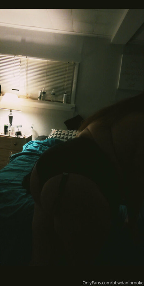 bbwdbrooke star naked gallery