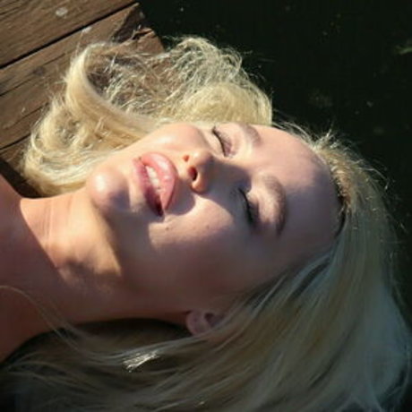 love vera model nudes images