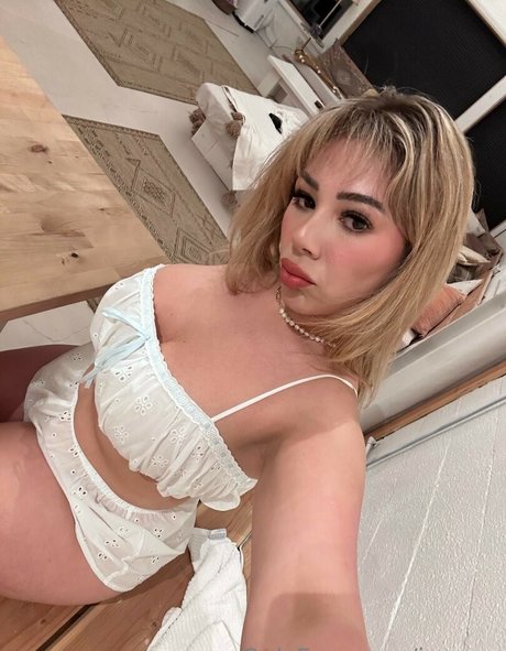 lesbian strapon onlyfans sex pics