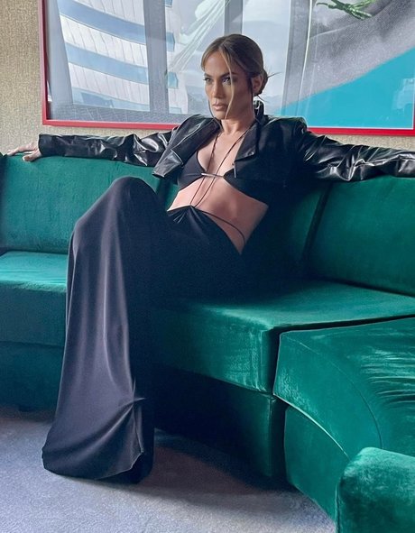 bride onlyfans hot sexy image