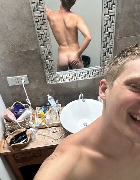 jasupsss model sexy pictures