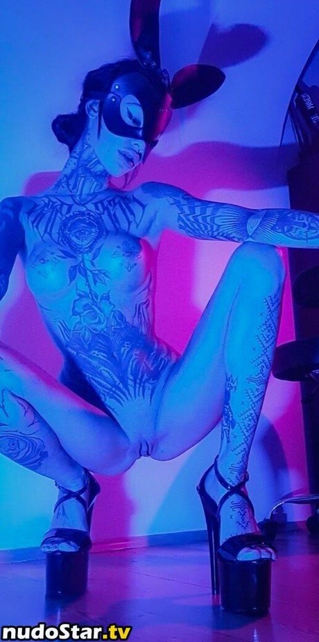 Serjenfox model pretty galleries