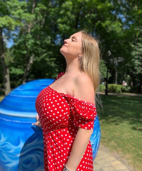 Maria Bodosova hd star img