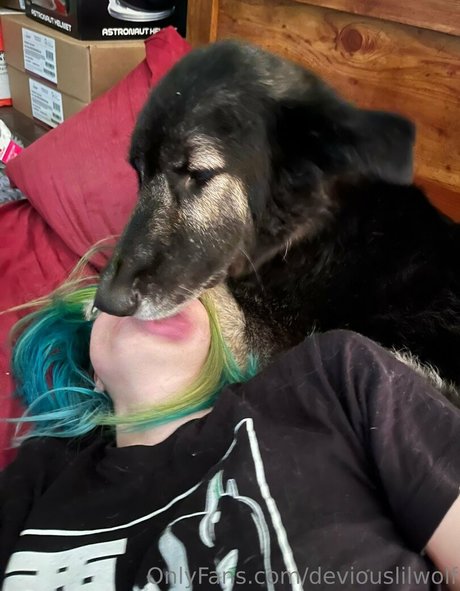 deviouslilwolf pornstar exclusive images