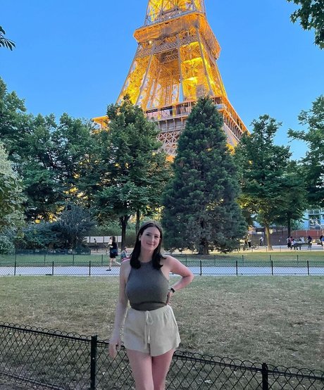 big tits mom onlyfans art naked picture