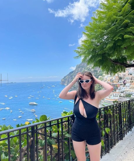 Josie L pretty actress img