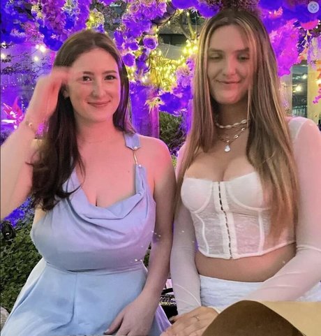 Josie L star erotic pics