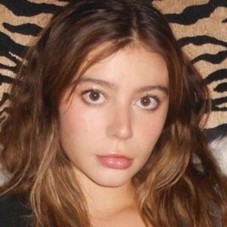 G Hannelius xxx model picture