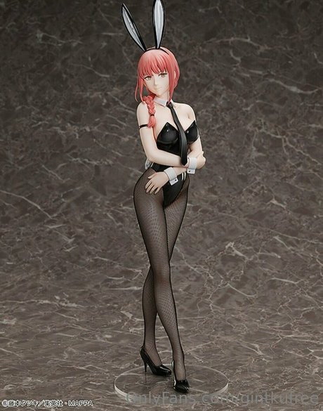 gintkufree exclusive model pic