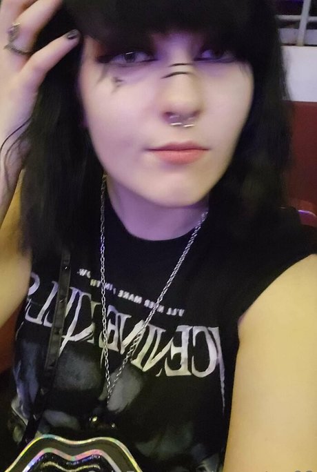 fat girls onlyfans naked images