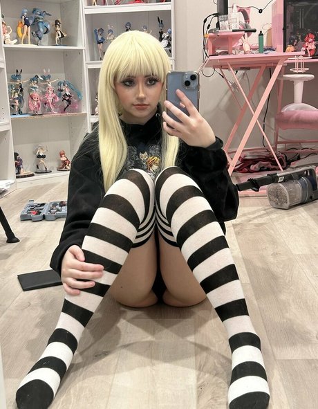 drugstorecowgir1 free actress archive