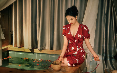 nnian_ beautiful model img