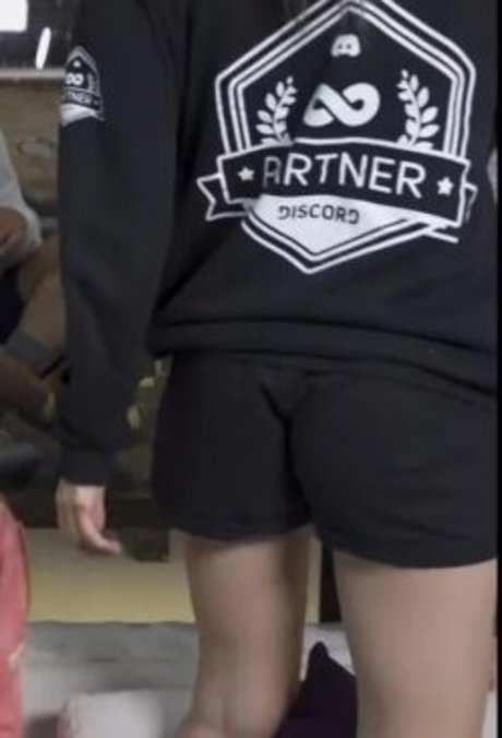 Loud Mii star xxx archive